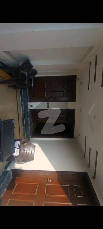 Beautiful 5 Marla House Available For Rent