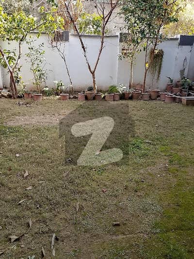 Ground Portion Available For Rent Prime Location Westridge 1