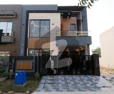 5 Marla Super Luxury House - GAS METER INSTALLED