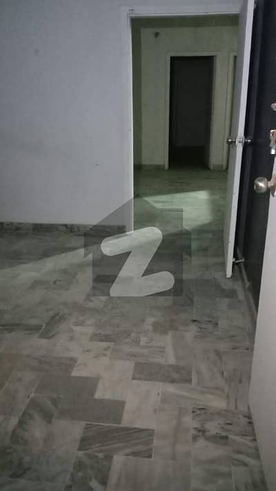 G+2 LIVABLE 200 SQ YARD HOUSE FOR SALE IN BLOCK T North Nazimabad