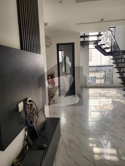 Excellent location fully furnished with solar