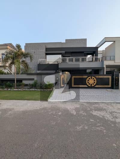 1 Kanal Slightly Used House Available For Sale In Lake City Sector M-3