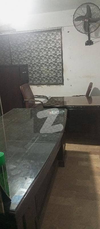 ڈی ایچ اے فیز 2 ایکسٹینشن ڈی ایچ اے ڈیفینس,کراچی میں 2 مرلہ دفتر 35.0 ہزار میں کرایہ پر دستیاب ہے۔