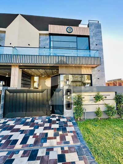 پارک ویو سٹی لاہور میں 4 کمروں کا 5 مرلہ مکان 1.6 کروڑ میں برائے فروخت۔