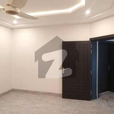 Lower Portion Of 10 Marla In Bahria Greens - Overseas Enclave - Sector 6 For rent