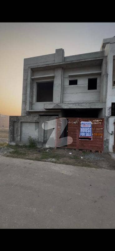 5 MARLA GREY SRUCRURE FOR SALE IN QAYYUM GARDENS