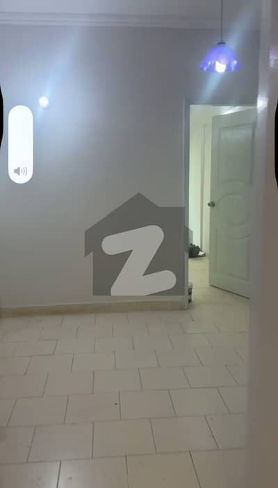 Small Bukhari Studio Apartment 2bedrooms 1st Floor Family Building Outstanding On Rent