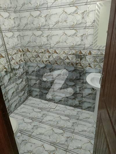 ڈیفنس روڈ راولپنڈی میں 3 کمروں کا 5 مرلہ مکان 1.39 کروڑ میں برائے فروخت۔