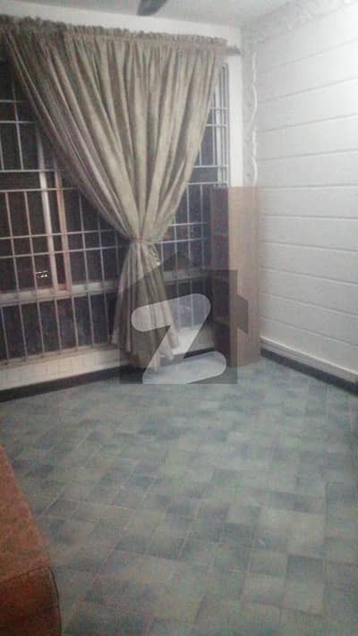 Good 2500 Square Feet Lower Portion For Rent In G-6