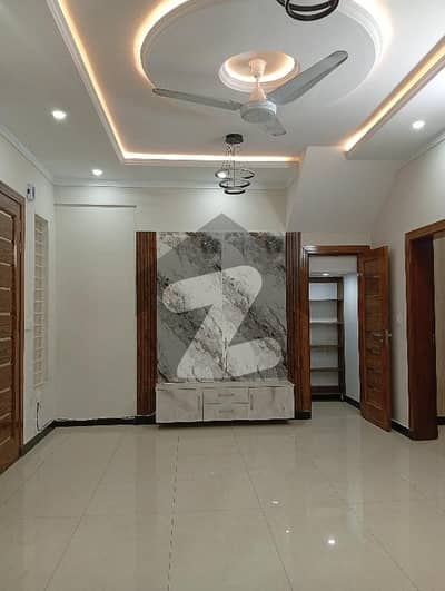 7 Marla Upper Portion Avelable For Rent In Jinnha Garden Phase 1