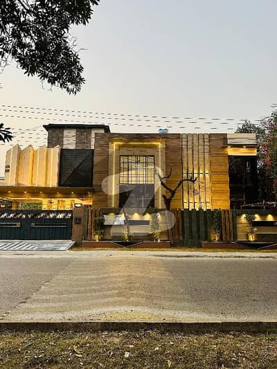 Adil Estate Offers: NFC 1, 22 Kanal Brand New Corner House Available For Sale