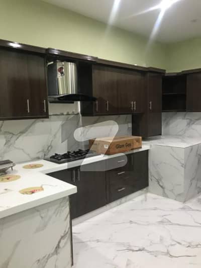 3 BED DD BRAND NEW 300 SQ YARD FIRST FLOOR PORTION FOR RENT