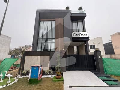 بحریہ ٹاؤن فیز 8 ۔ علی بلاک بحریہ ٹاؤن فیز 8 ۔ سفاری ویلی,بحریہ ٹاؤن فیز 8,بحریہ ٹاؤن راولپنڈی,راولپنڈی میں 3 کمروں کا 5 مرلہ مکان 60.0 ہزار میں کرایہ پر دستیاب ہے۔