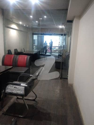 Centrum shopping mall Office for Rent.