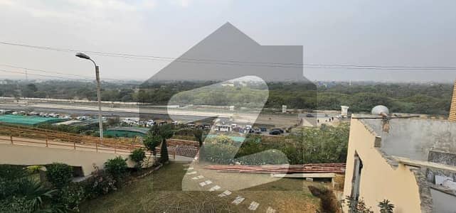 گلستانِِ جوہر ۔ بلاک 1 گلستانِ جوہر,کراچی میں 1 کنال رہائشی پلاٹ 7.5 کروڑ میں برائے فروخت۔