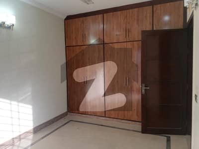Ground Floor For Rent In G-13 (7 Marla)
