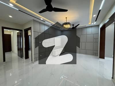 ڈی ۔ 12 اسلام آباد میں 6 کمروں کا 11 مرلہ مکان 3.0 لاکھ میں کرایہ پر دستیاب ہے۔ ڈی ۔ 12 اسلام آباد میں 6 کمروں کا 11 مرلہ مکان 3.0 لاکھ میں کرایہ پر دستیاب ہے۔