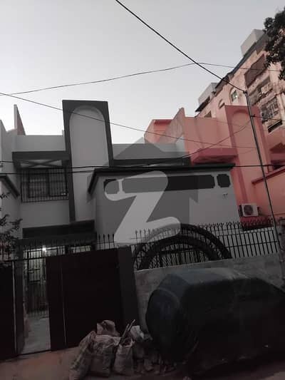 گلستانِِ جوہر ۔ بلاک 18 گلستانِ جوہر,کراچی میں 3 کمروں کا 5 مرلہ مکان 2.4 کروڑ میں برائے فروخت۔