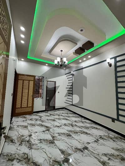 سعدی ٹاؤن سکیم 33,کراچی میں 4 کمروں کا 5 مرلہ مکان 1.85 کروڑ میں برائے فروخت۔