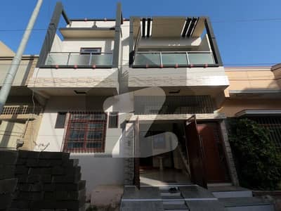 سادی ٹاؤن - بلاک 4 سعدی ٹاؤن,سکیم 33,کراچی میں 4 کمروں کا 5 مرلہ مکان 2.55 کروڑ میں برائے فروخت۔