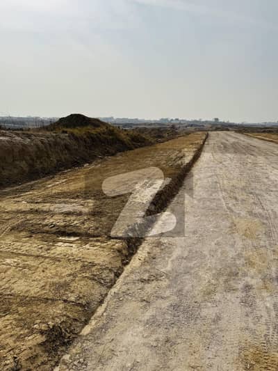 25x40 Investor Rate Plot For Sale In E-12.