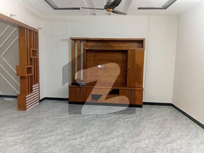 Prime Location House For Rent In Cbr