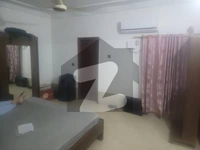 گلستانِِ جوہر ۔ بلاک 17 گلستانِ جوہر,کراچی میں 5 کمروں کا 8 مرلہ مکان 4.35 کروڑ میں برائے فروخت۔