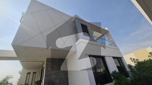 ڈی ایچ اے فیز 8 ڈی ایچ اے ڈیفینس,کراچی میں 6 کمروں کا 1 کنال مکان 18.0 کروڑ میں برائے فروخت۔