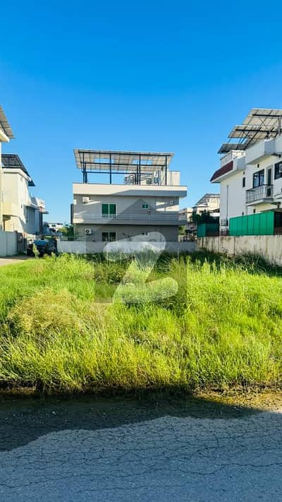 ڈی ۔ 12/4 ڈی ۔ 12,اسلام آباد میں 4 مرلہ رہائشی پلاٹ 2.7 کروڑ میں برائے فروخت۔