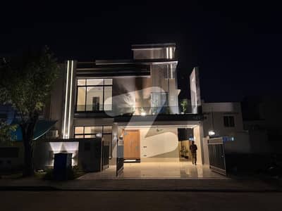 BRAND NEW HOUSE 10 MARLA AVAILABLE FOR SALE IN BAHRIA ORCHARD LAHORE