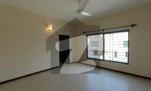 عسکری 5 ۔ سیکٹر جے عسکری 5,ملیر کنٹونمنٹ,کینٹ,کراچی میں 5 کمروں کا 15 مرلہ مکان 8.35 کروڑ میں برائے فروخت۔