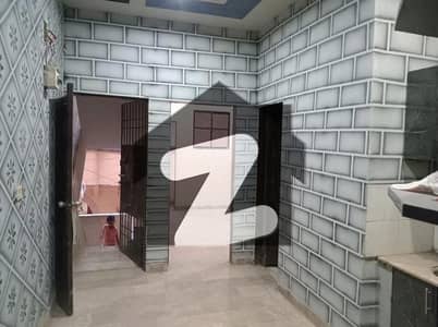 450 Square Feet Flat In Allahwala Town