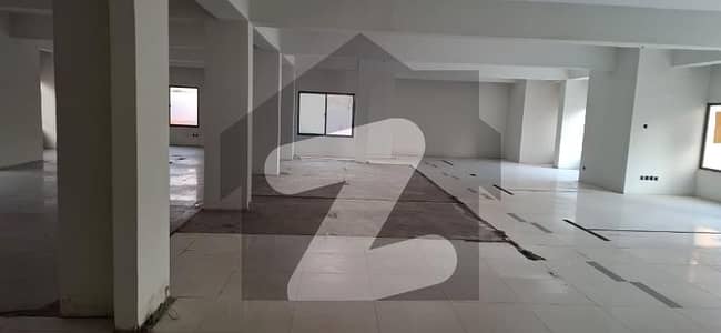 بلیو ایریا اسلام آباد میں 9 کمروں کا 12 مرلہ دفتر 7.0 لاکھ میں کرایہ پر دستیاب ہے۔