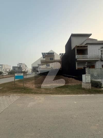 This Is Your Chance To Buy Prime Location Residential Plot In Park View City