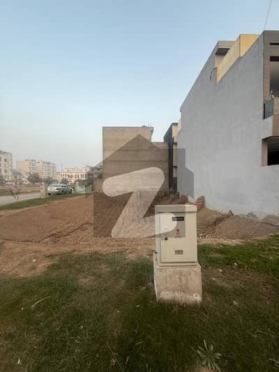 پارک ویو سٹی ۔ تولپ ایکسٹینشن بلاک پارک ویو سٹی,لاہور میں 5 مرلہ رہائشی پلاٹ 65.0 لاکھ میں برائے فروخت۔