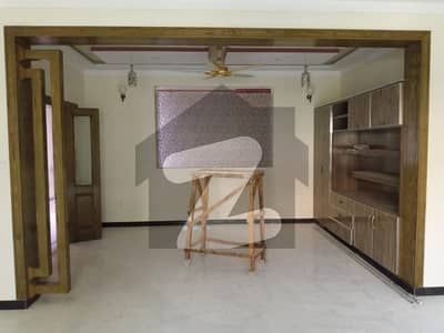 14 Marla Lower Portion Is Available For Rent