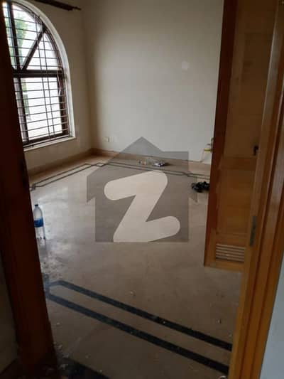 Perfect 14 Marla House In I-8/4 For rent