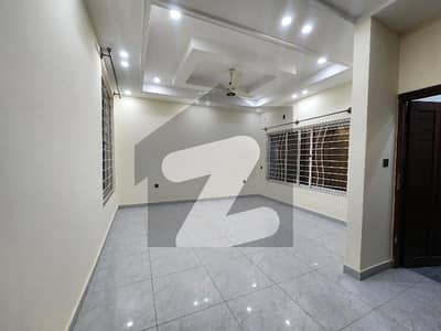 Upper Portion For Rent In I-8/4 Islamabad
