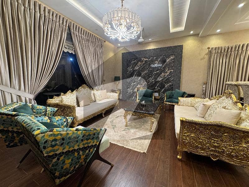 2 KANAL LUXURY HOUSE FOR RENT 2 KANAL LUXURY HOUSE FOR RENT