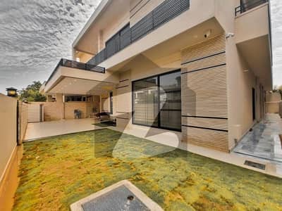 Upper Portion Spread Over 20 Marla In DHA Defence Phase 2 Available