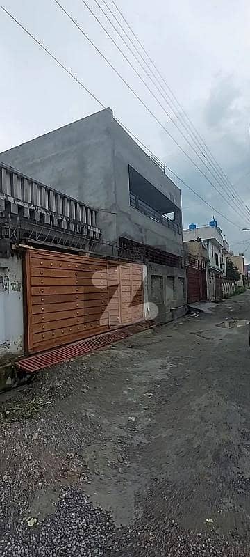 توحید کالونی ایبٹ آباد میں 3 کمروں کا 17 مرلہ مکان 2.8 کروڑ میں برائے فروخت۔ توحید کالونی ایبٹ آباد میں 3 کمروں کا 17 مرلہ مکان 2.8 کروڑ میں برائے فروخت۔