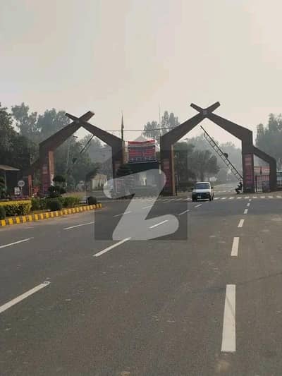 چنار باغ لاہور میں 1 کنال رہائشی پلاٹ 1.05 کروڑ میں برائے فروخت۔