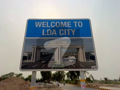 H Block 10 Marla Plot Available For Sale