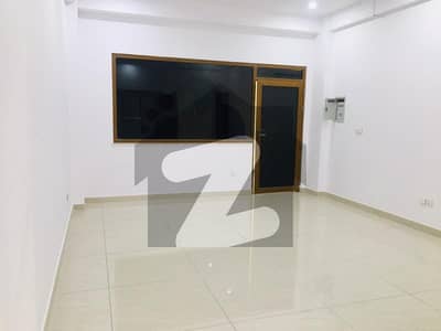 ایف ۔ 7 مرکز ایف ۔ 7,اسلام آباد میں 2 مرلہ دفتر 2.25 لاکھ میں کرایہ پر دستیاب ہے۔