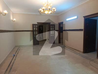 F 11 Markaz 3 Bed Rooms Apartment Available For Rent