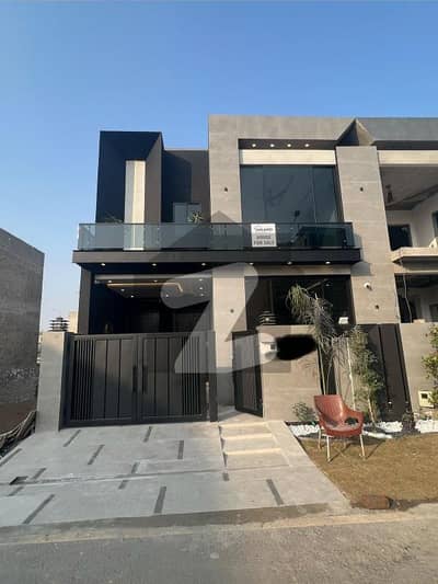 5 Marla Brand New House For Sale Direct Meeting With Owner In Parkview City Lahore