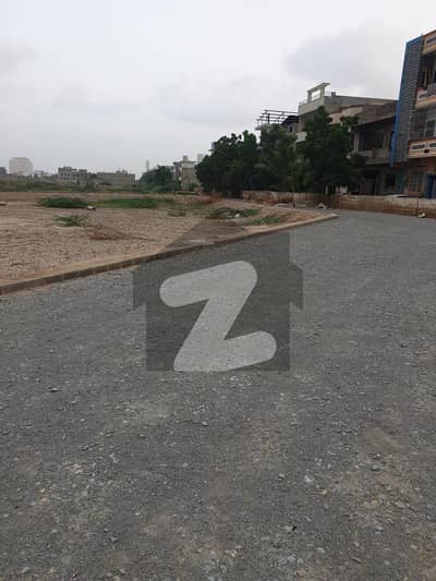 PIR AHMED ZAMAN TOWN 400 Square Yard Corner 40 FEET ROAD