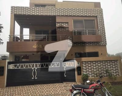 Beautiful 8 Marla 5-Bed House for Sale in Bahria Orchard Prime Location Near Mosque, School & Commercial Market