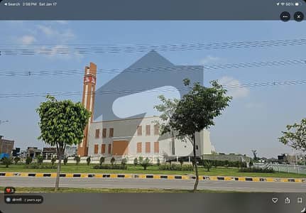 فیصل ٹاؤن - ایف ۔ 18 اسلام آباد میں 8 مرلہ رہائشی پلاٹ 1.68 کروڑ میں برائے فروخت۔