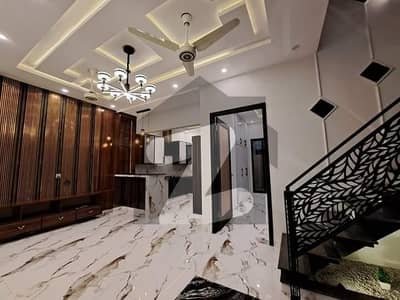 5 Marla Slightly Use House For Sale Original Pics